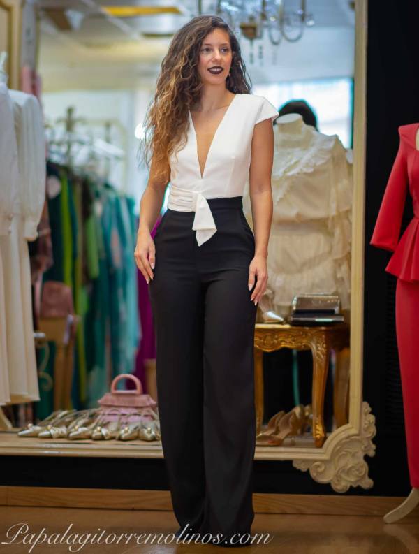 Mono Regina - Imagen 1